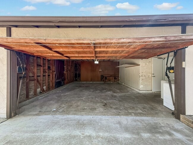 Building Photo - Beautiful 4B/2BA Home in Poway Available for Rent!