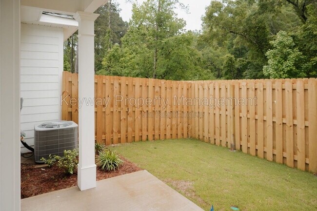 Building Photo - 4508 Chestnut Trl