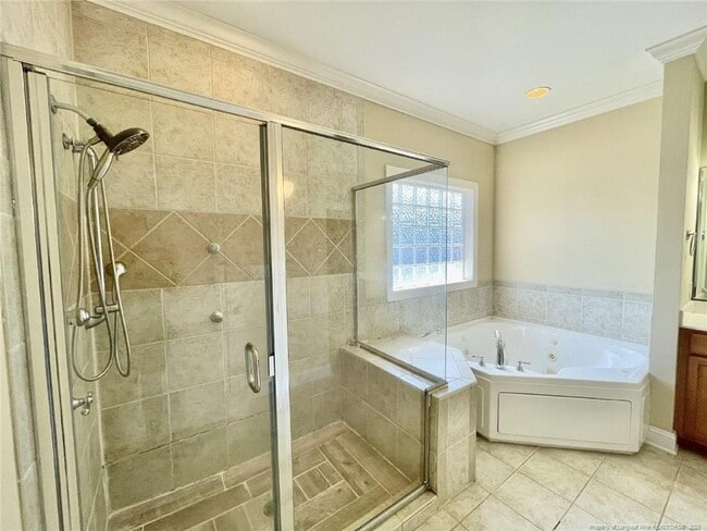 Building Photo - 1931 Dante Ln