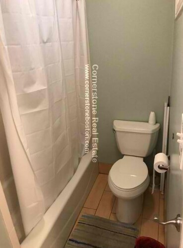 Building Photo - 1293 Cambridge St