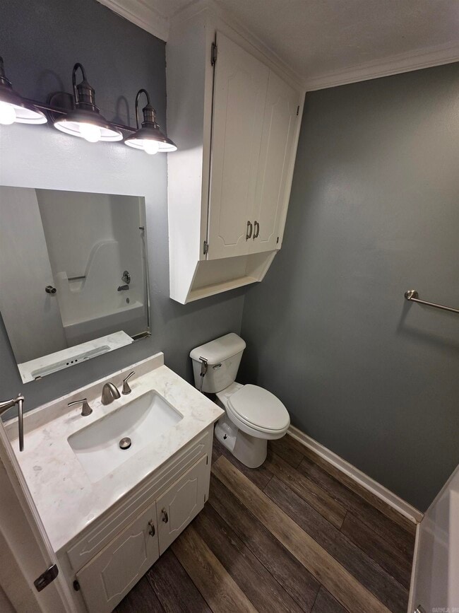 Building Photo - 74 Pond St