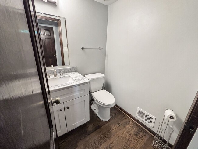 Building Photo - Beautifully Updated 4-Bedroom Home in Top-Rated Walton High District