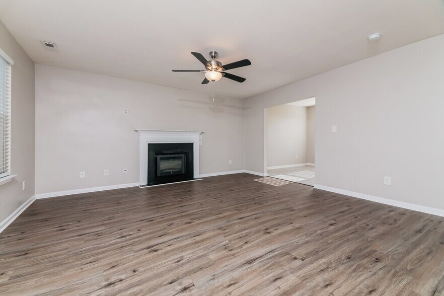 Building Photo - 248 Weststone Blvd