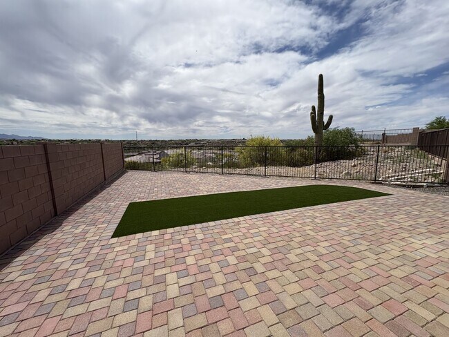 Building Photo - Vail School District with great views 4 bedroom plus den