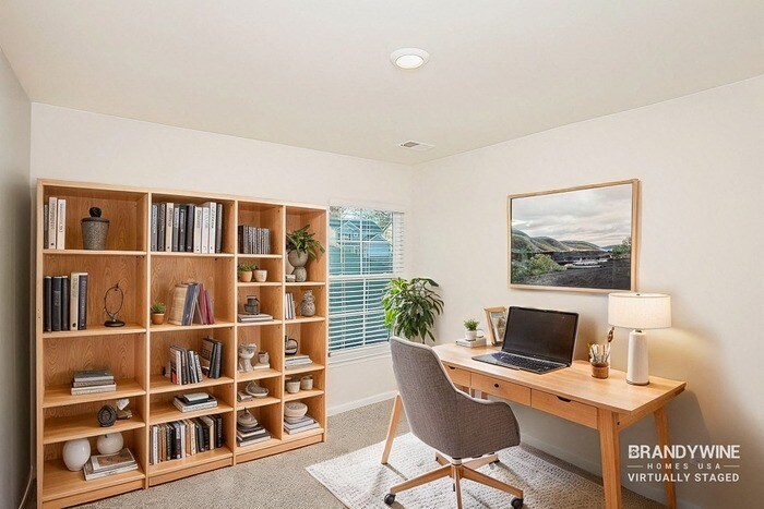 Building Photo - 423 Stonyhurst Dr