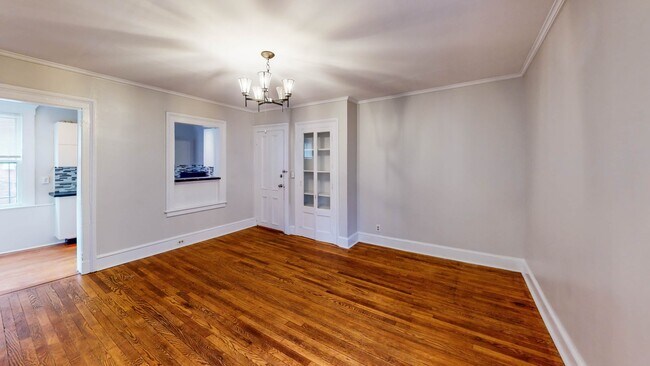 Building Photo - Stylish 2BD 1BA Across from Wooster Sq Park!