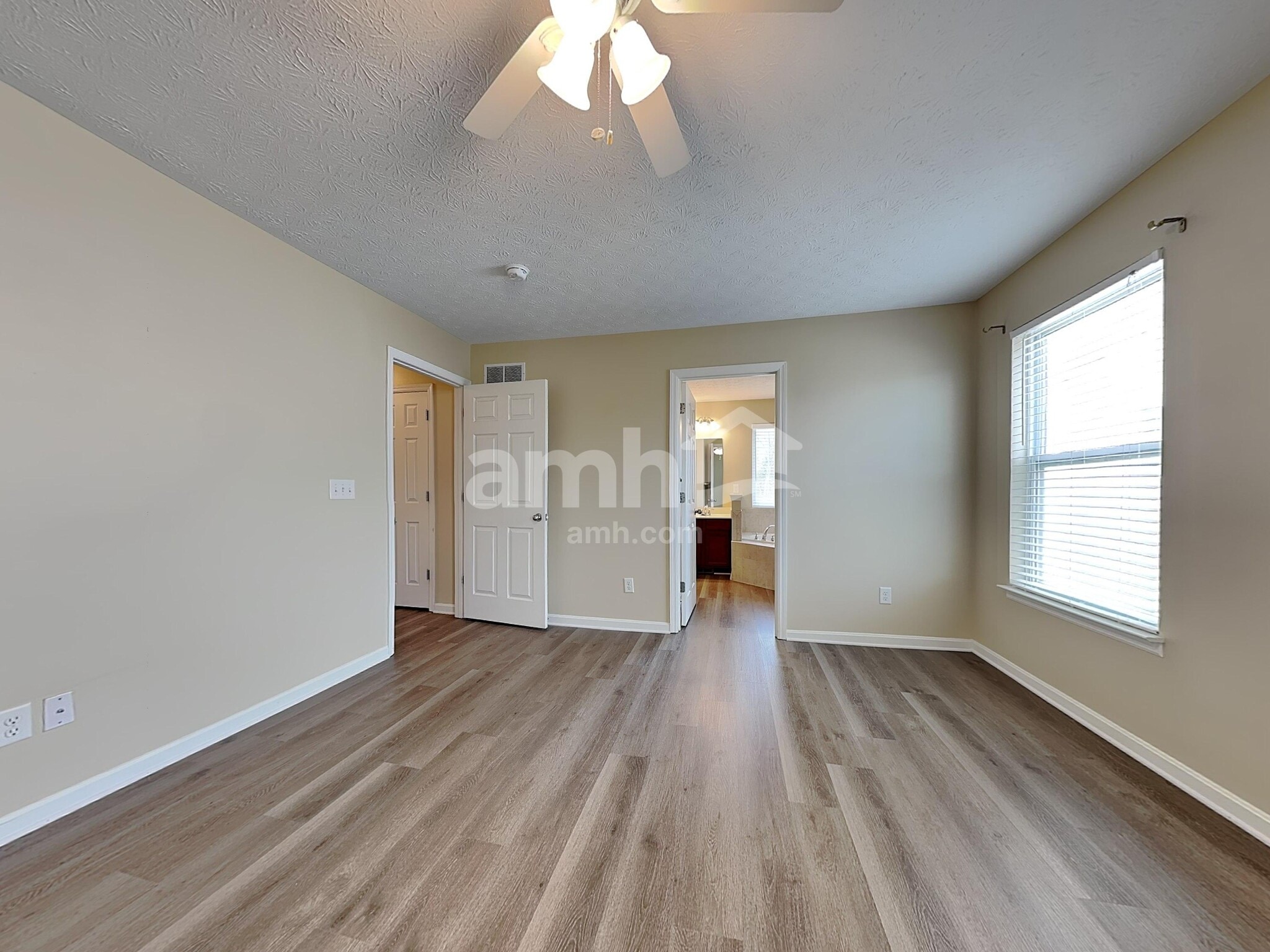 Building Photo - 2106 Prairie Clover Dr