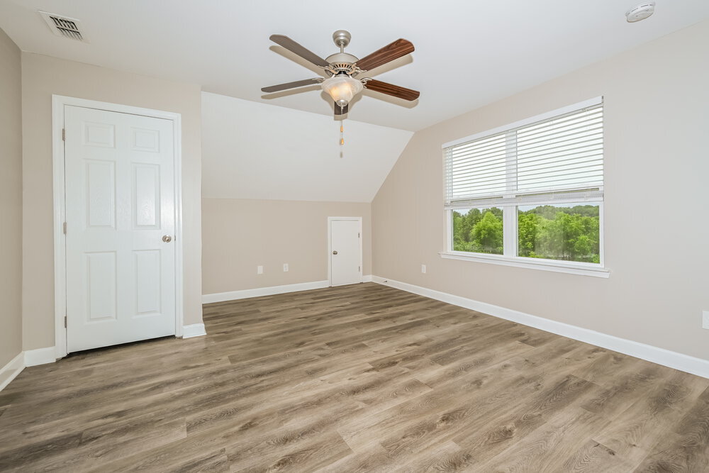 Building Photo - 8809 Cressent Glen Ct