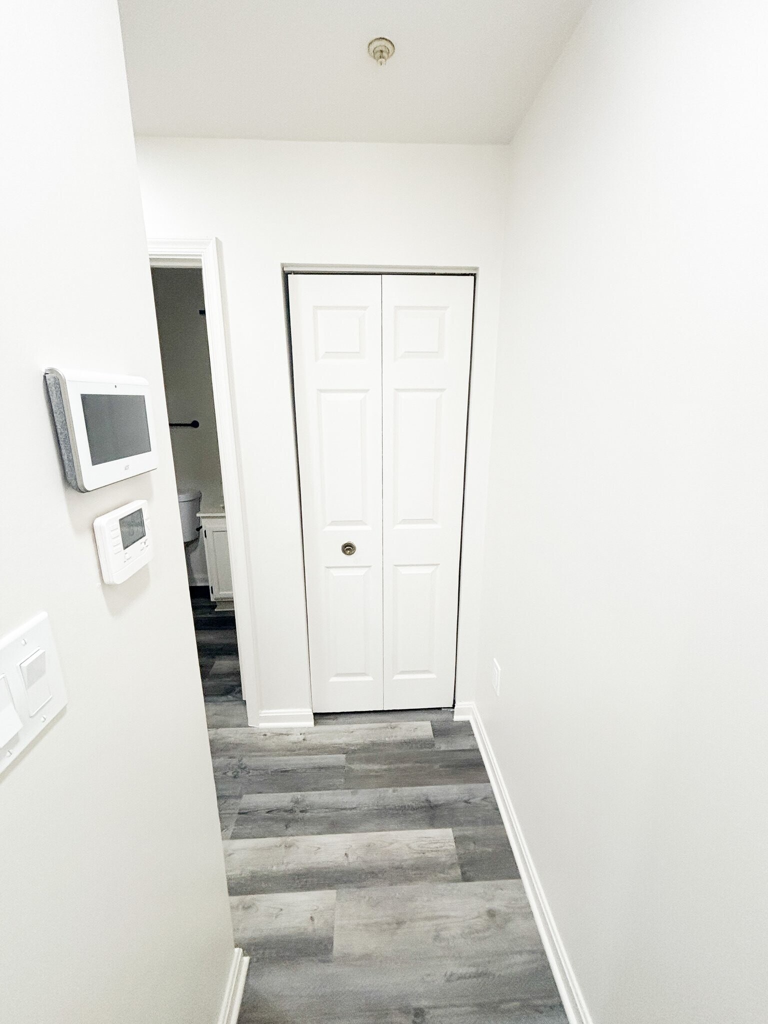 Building Photo - 8724 Devon Hills Dr