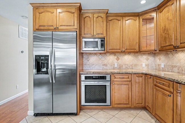 Building Photo - 1567 Corte De Pearson
