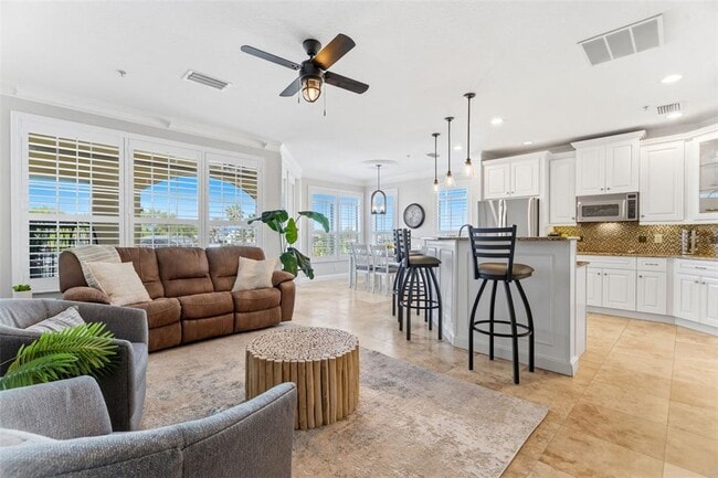 Building Photo - 6420 Sunset Bay Cir