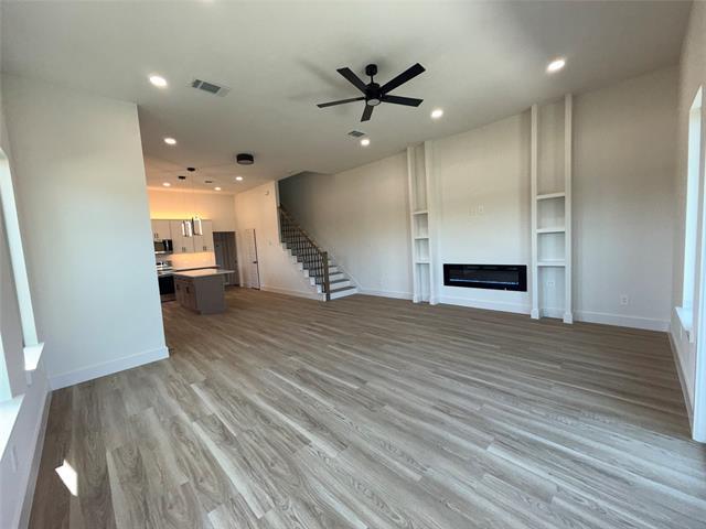 Building Photo - 5506 Mesa Cir