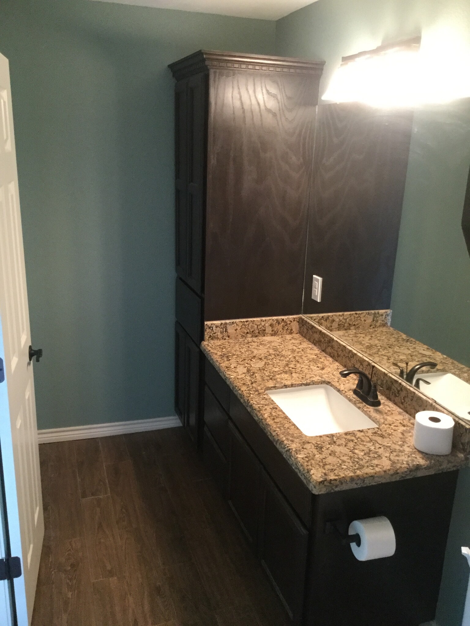 Master Bath - 2909 Alice Ln