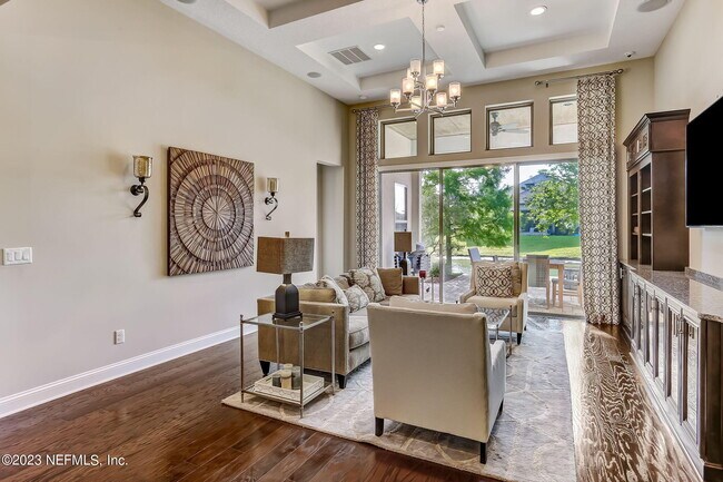 Building Photo - 14909 Venosa Cir