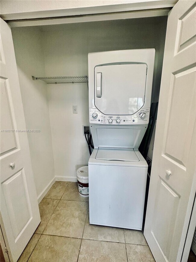 Building Photo - 22561 SW 88th Pl
