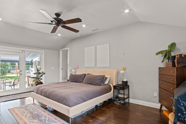 Building Photo - 6835 Aldea Ave