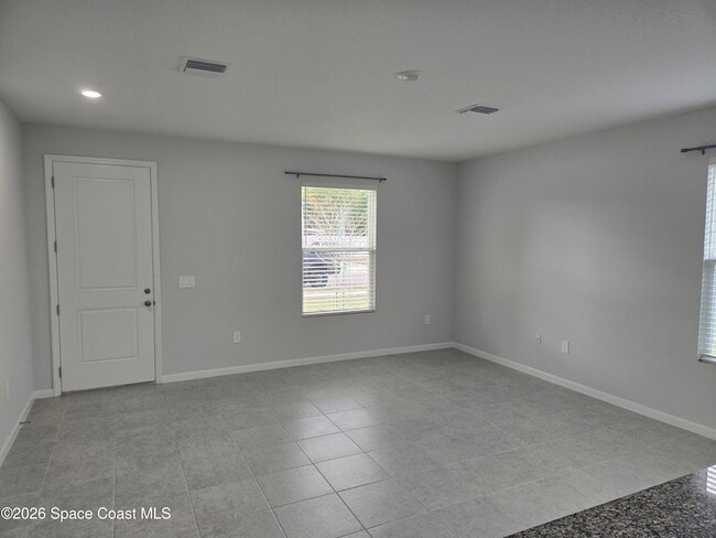 Building Photo - 1635 Elizabeth Ave