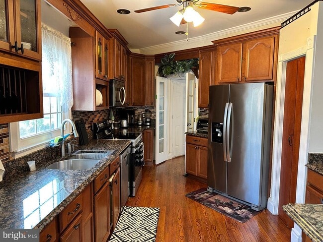 Building Photo - 6109 Cloud Dr