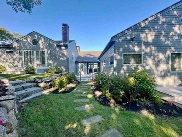 Building Photo - 3 E Pasture Way