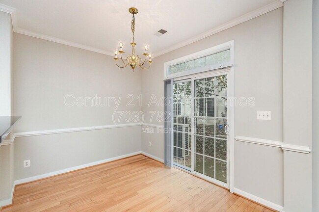 Building Photo - 8932 Milford Haven Ct