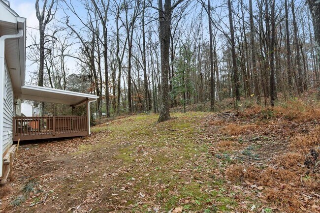 Building Photo - 631 Saddlewood Dr