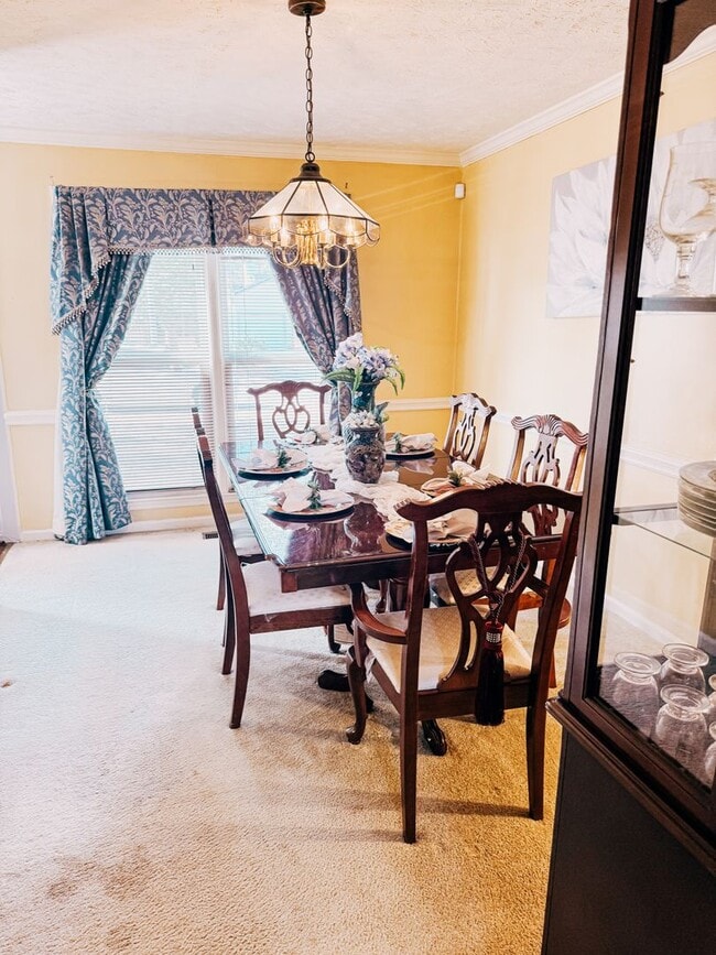 Building Photo - 617 Lufkin Cir