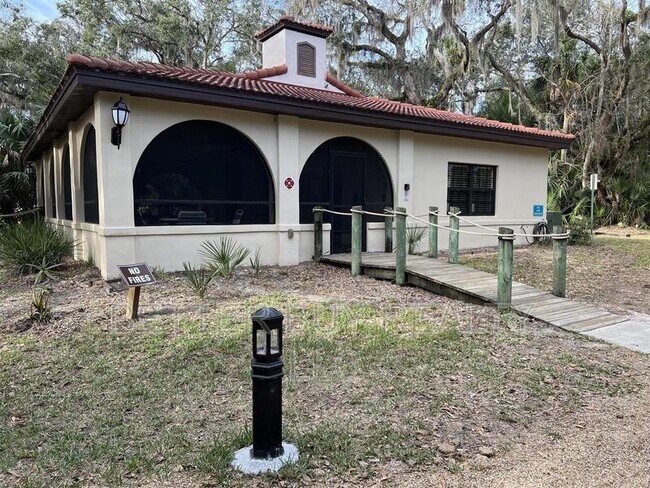 Building Photo - 91 Las Casitas Blvd