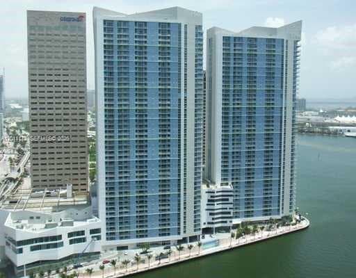 Building Photo - 325 S Biscayne Blvd