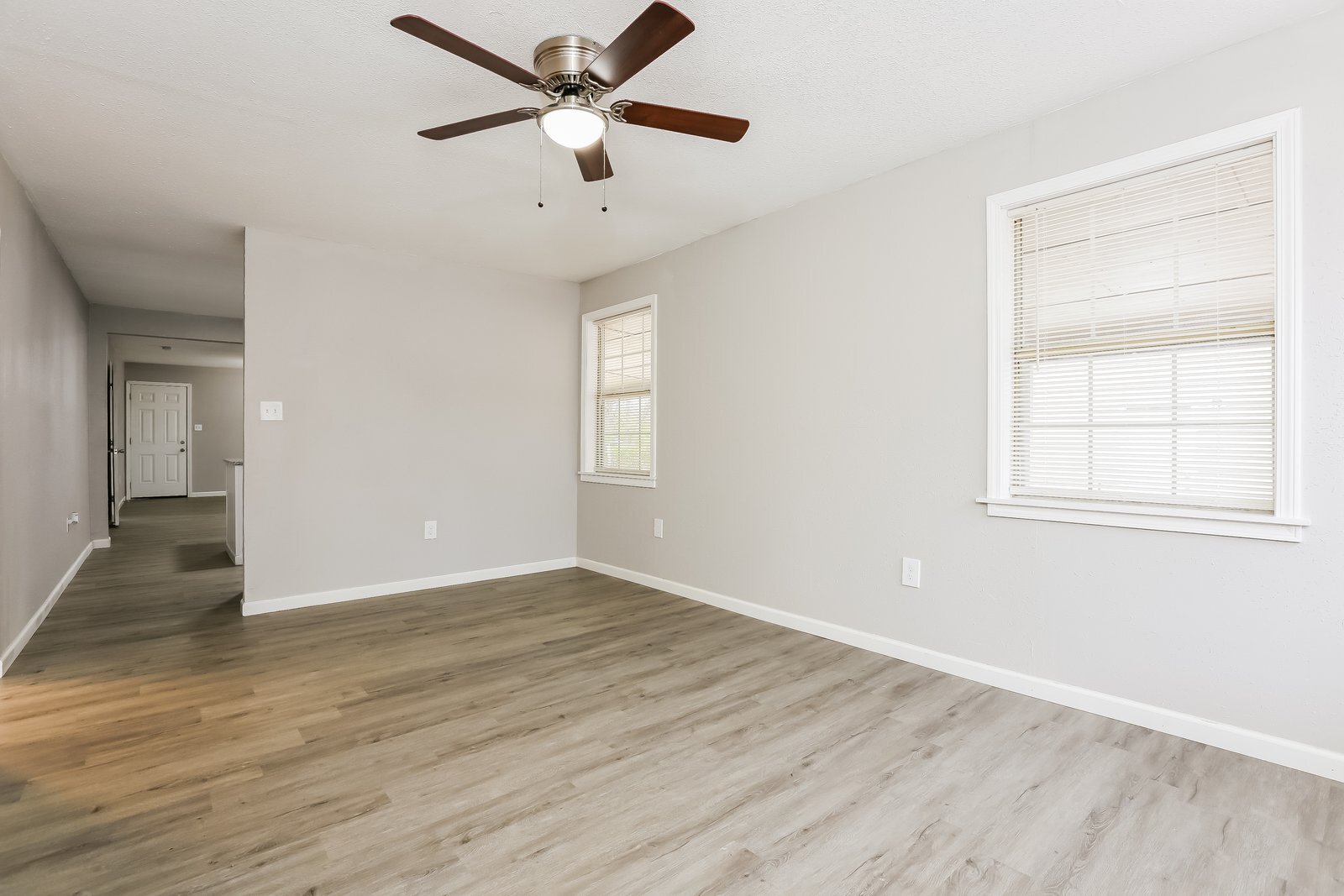 Building Photo - 1413 S Bailey St