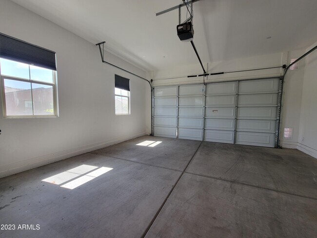 Building Photo - 1877 N 141st Ave