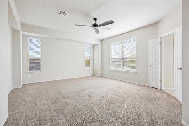 Building Photo - 1036 Chad Lp