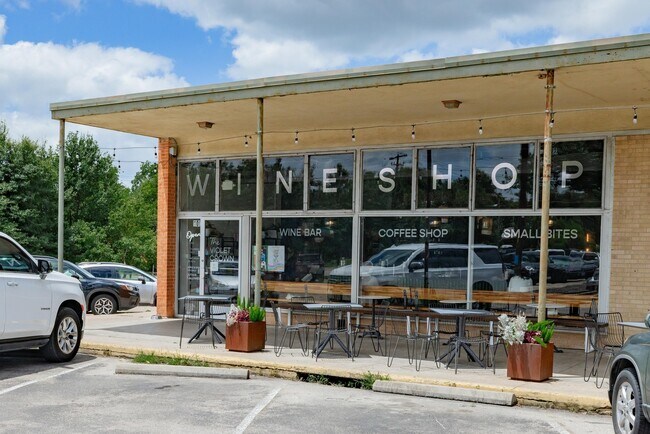 Building Photo - 1000 Arcadia Ave