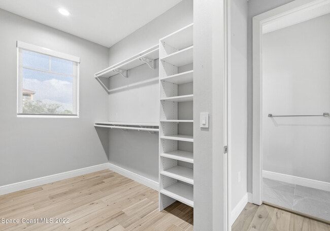 Building Photo - 151 24th St