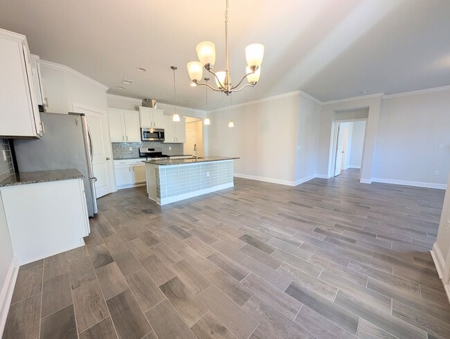 Building Photo - Cozy, Move-In Ready Home — North Myrtle Beach