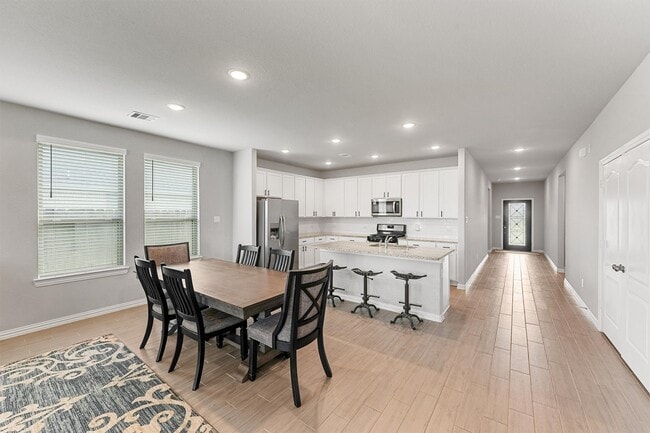 Building Photo - 7454 French Quarter Ct