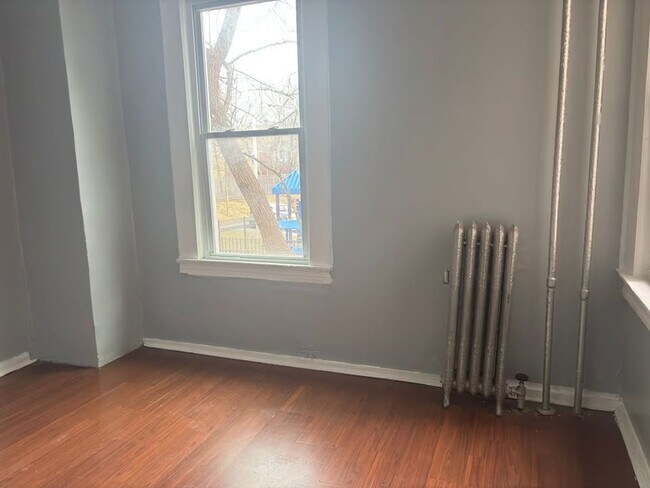 Building Photo - 319 Irvine Turner Blvd