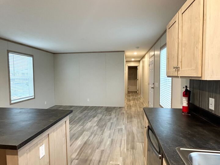 Building Photo - 29810 W Essex Ct