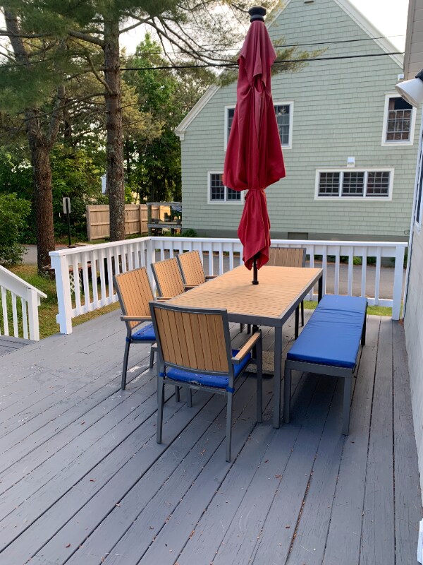 Building Photo - 11 Lower Beach Rd