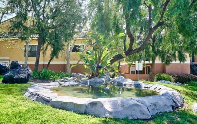 Water ponds - 10655 Lemon Ave