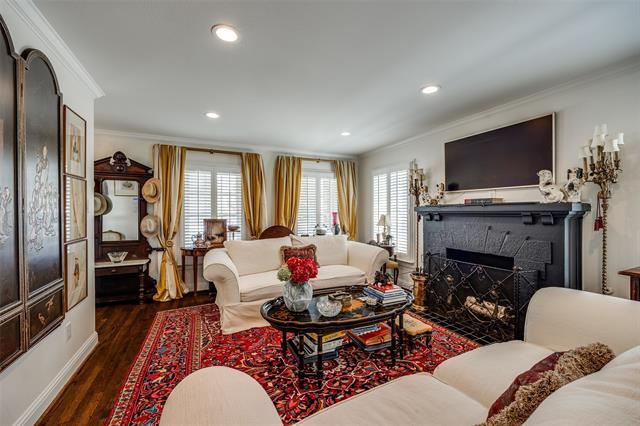 Building Photo - 3105 Mockingbird Ln