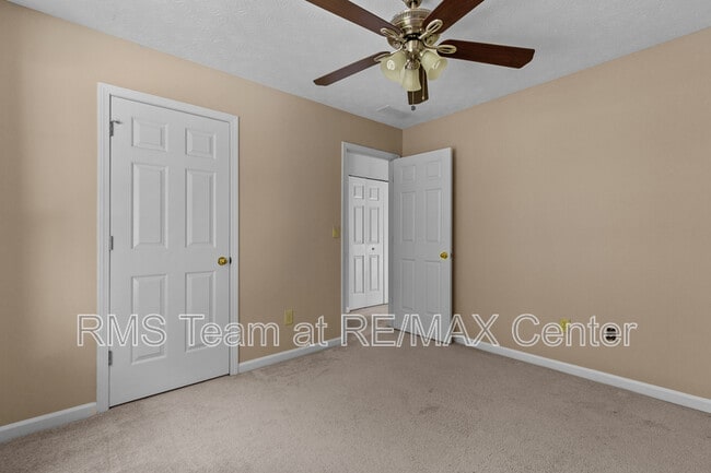 Building Photo - 3525 Park Bluff Ln NW