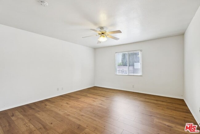 Building Photo - 6727 Orion Ave