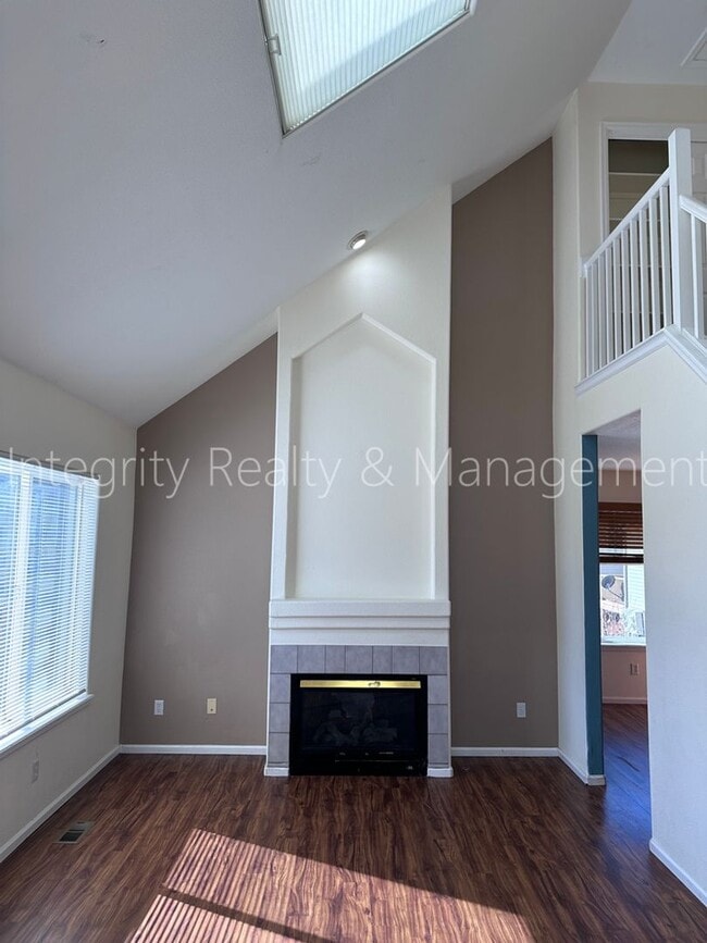 Building Photo - 442 Antero St