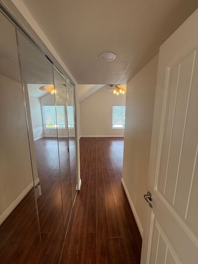 Building Photo - Gorgeous and Upgraded 4 Bed, 2.5 Bath Two-Story in Villa Portofino!