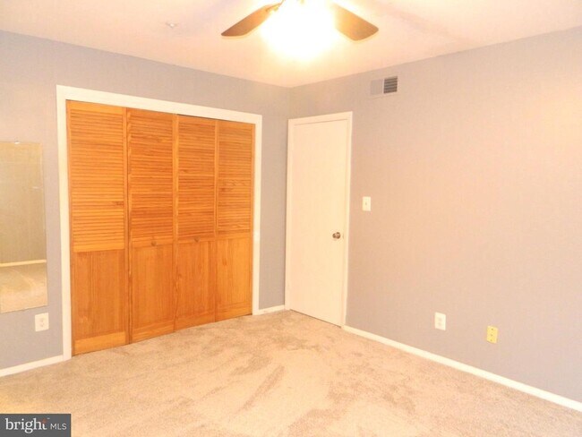 Building Photo - 7925 Coriander Dr