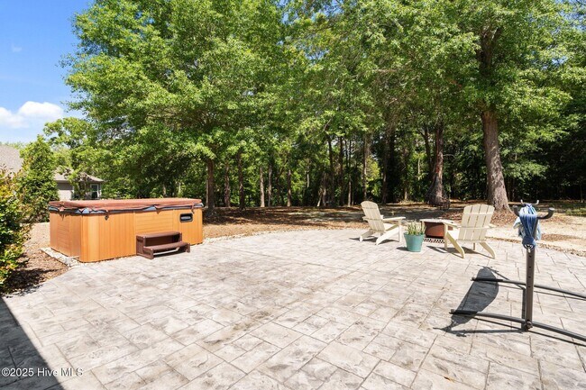 Building Photo - 130 Heath Ct