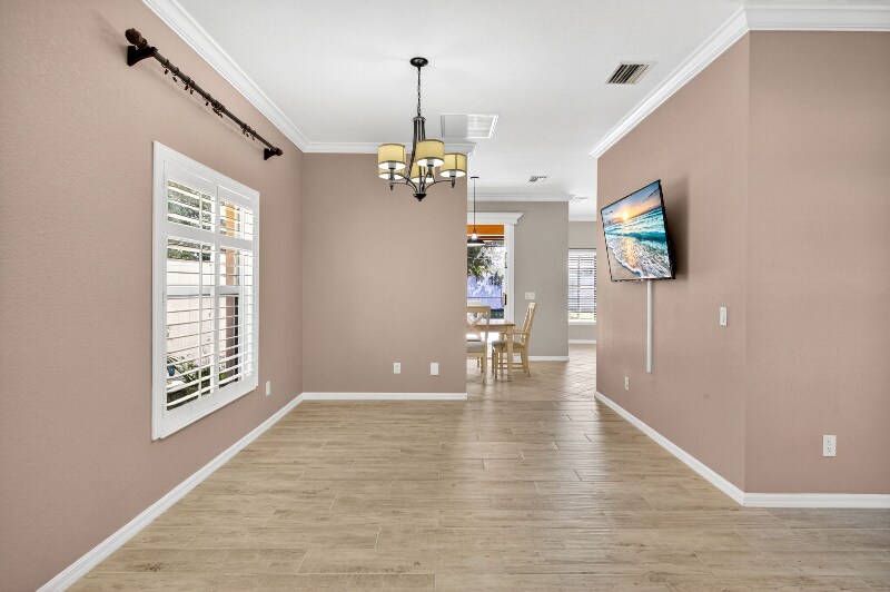 Building Photo - 8250 Silver Birch Way
