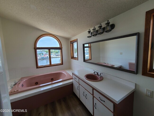 Building Photo - 222 Marine Plaza