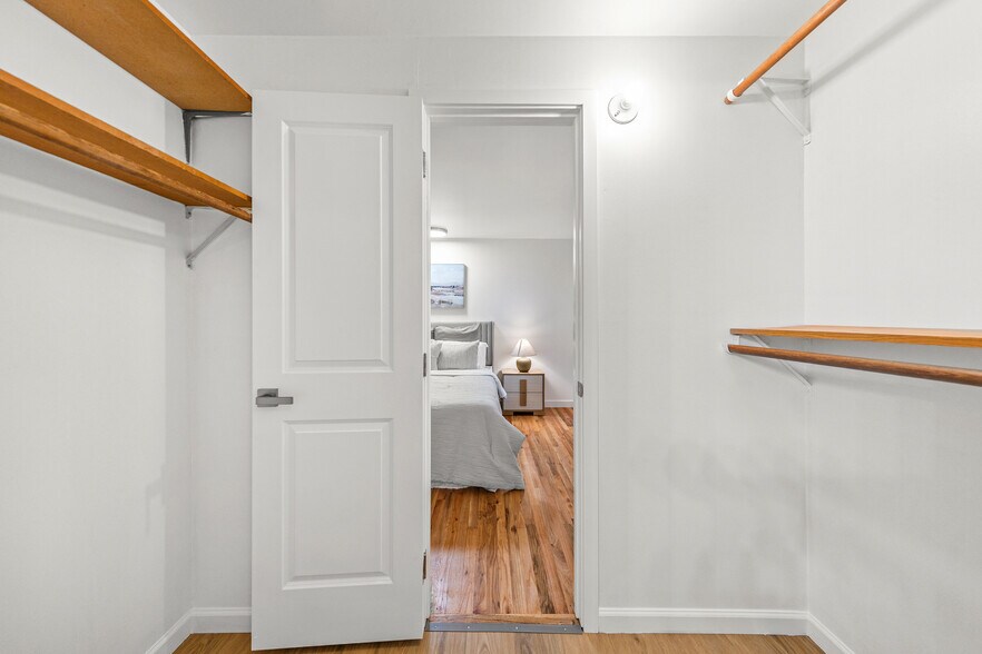 Building Photo - 8808 NE 139th St