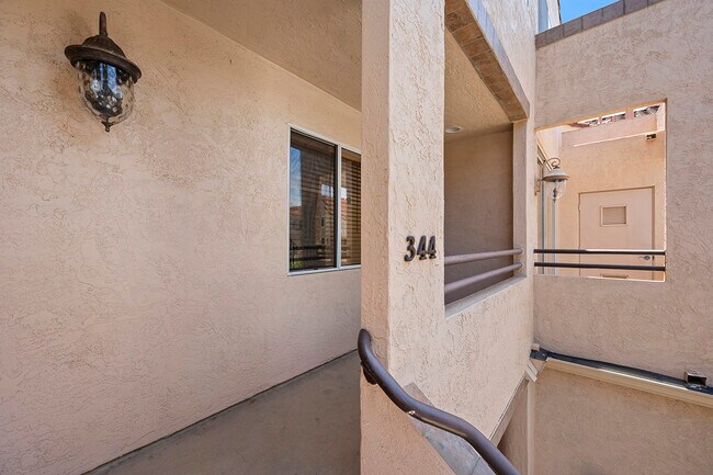 Building Photo - 3987 Nobel Dr